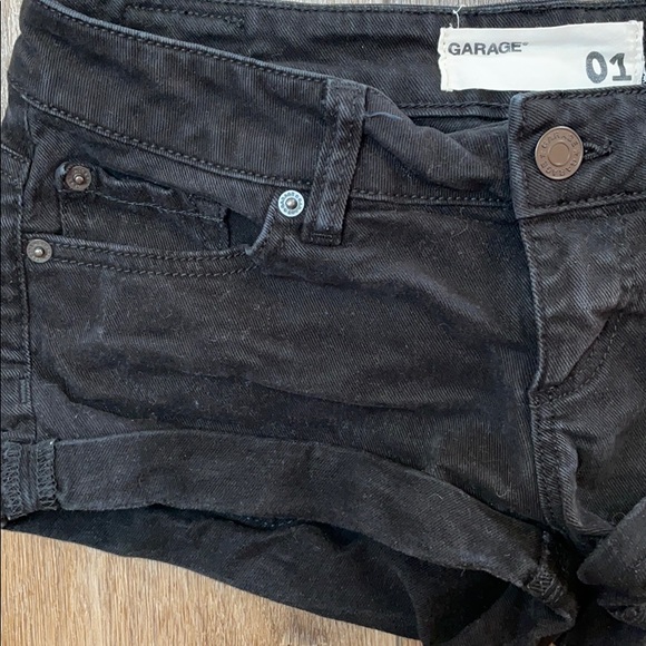 Garage short shorts, all size one - Picture 5 of 5